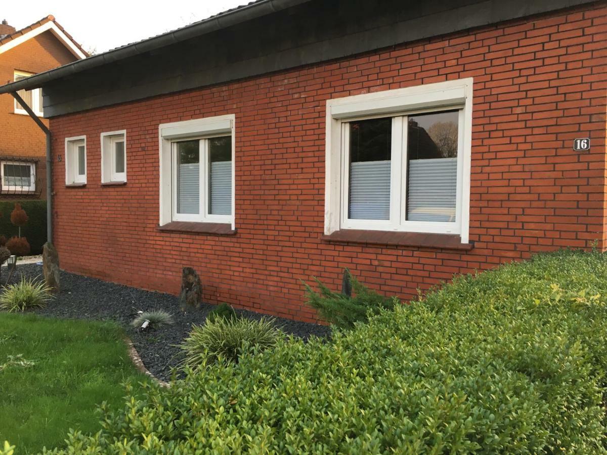 Ferienwohnung „Emskoje“ Moormerland Exterior photo